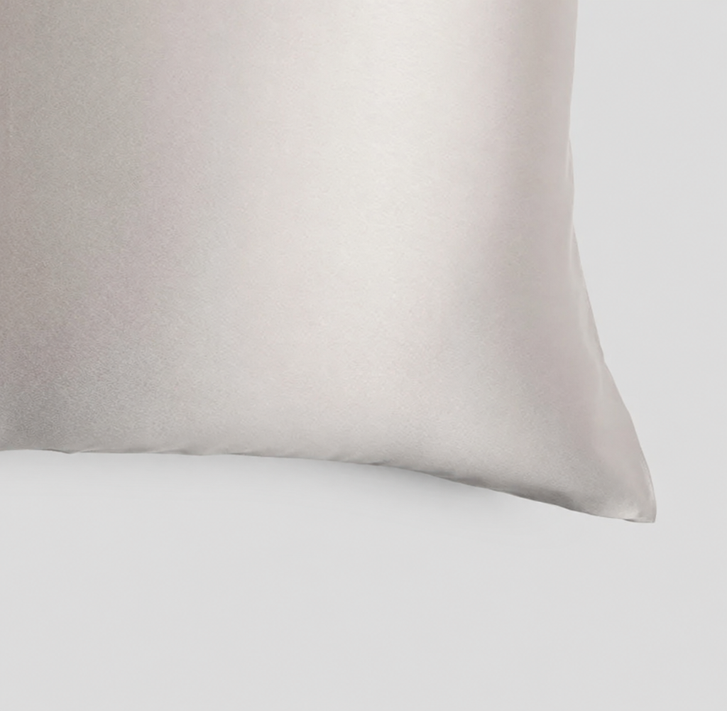 LOGO Mulberry Silk Pillow Case